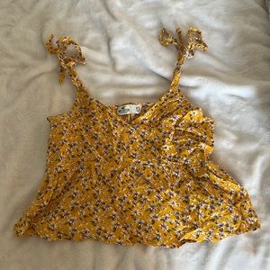 Hollister flower tie tank top